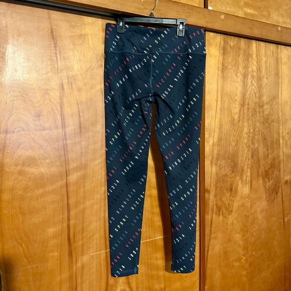 Victoria’s Secret Sport Knockout Tight Charcoal Grey Logo Print - Picture 4 of 6